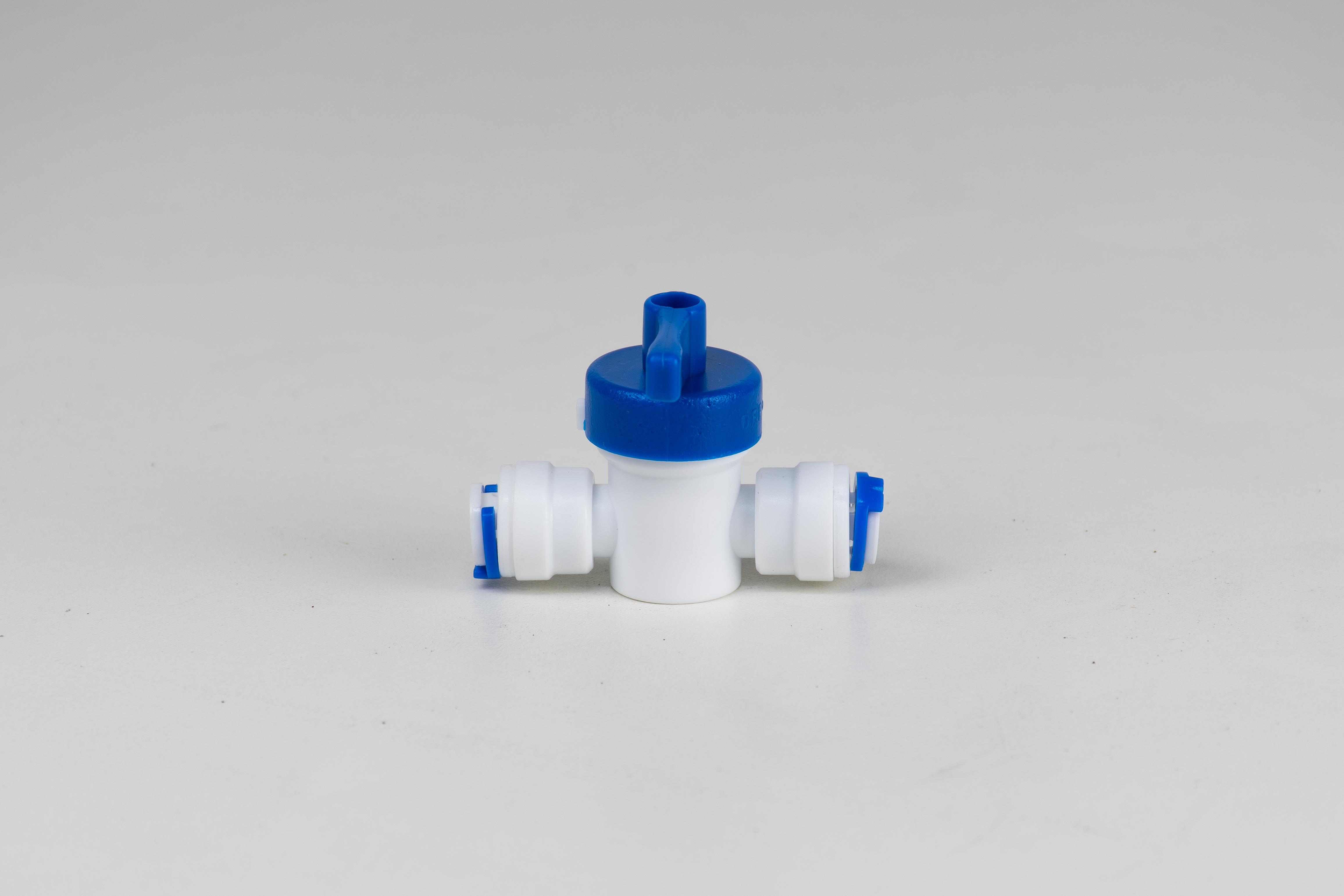 Conector Engate Rápido 1/4" para 1/4" com Válvula Branco Hidrofiltros - Imagem 3